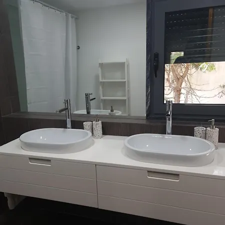 Kate Place By Lagos Marina With Ac Lejlighed Lagos