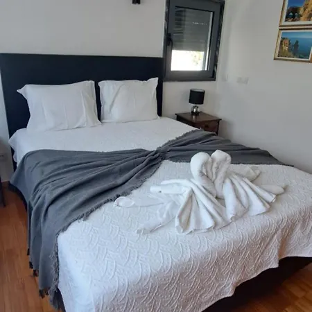 Kate Place By Lagos Marina With Ac Lejlighed